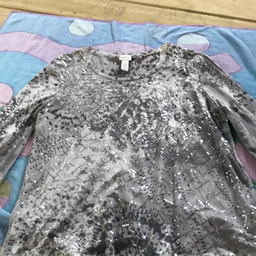 Grey Chico’s top